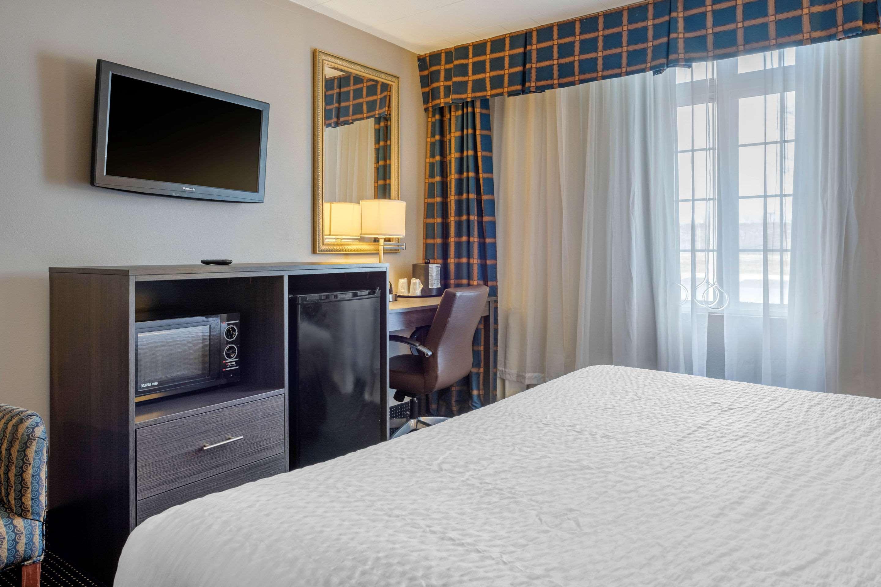 Clarion Hotel&Conference Center Harrisburg West New Cumberland Buitenkant foto