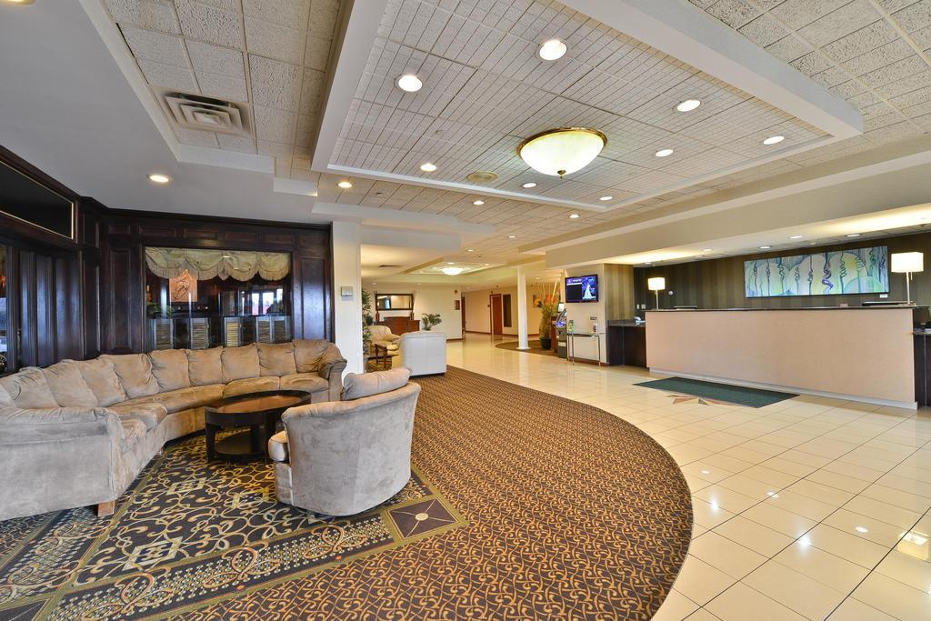 Clarion Hotel&Conference Center Harrisburg West New Cumberland Buitenkant foto