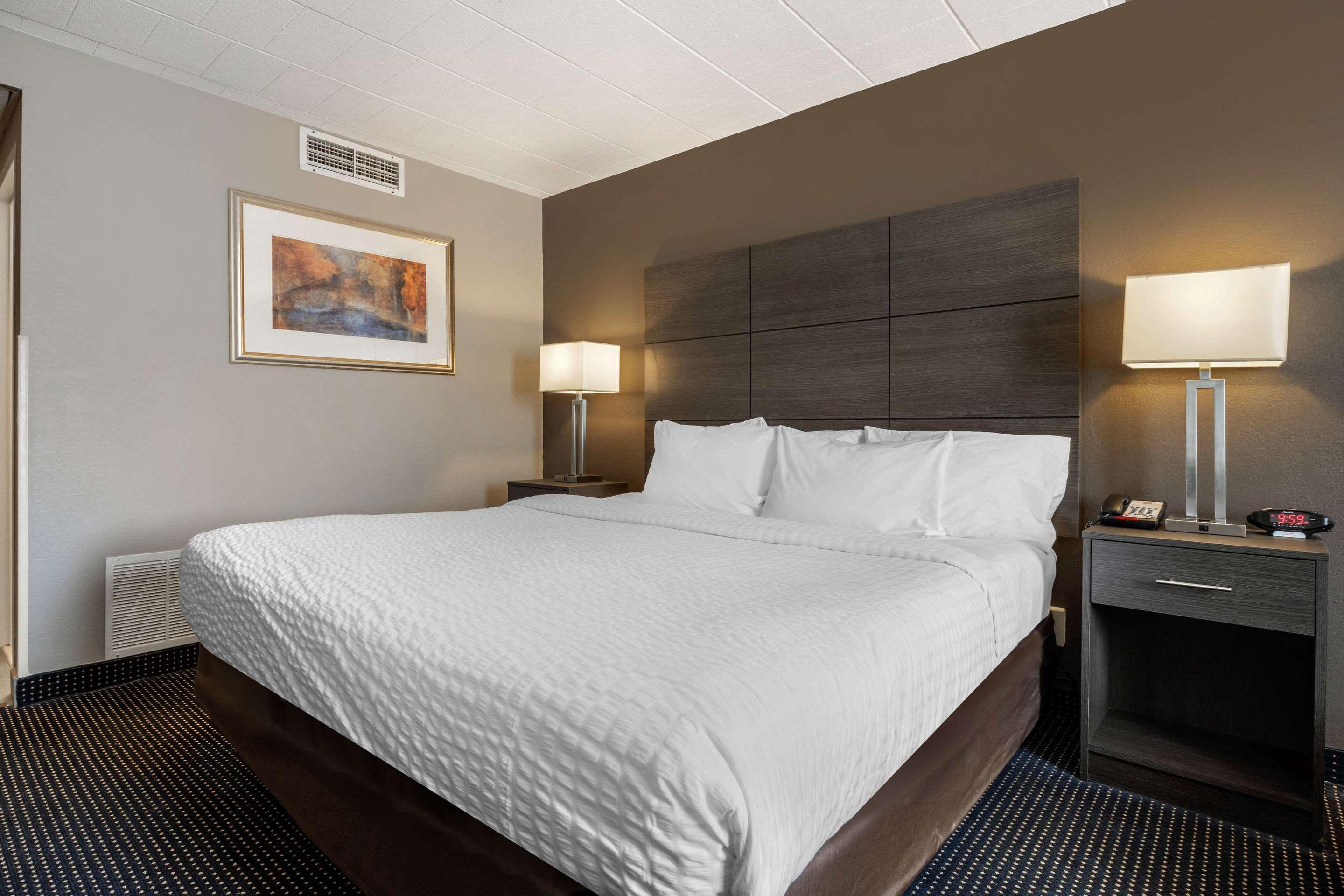 Clarion Hotel&Conference Center Harrisburg West New Cumberland Buitenkant foto