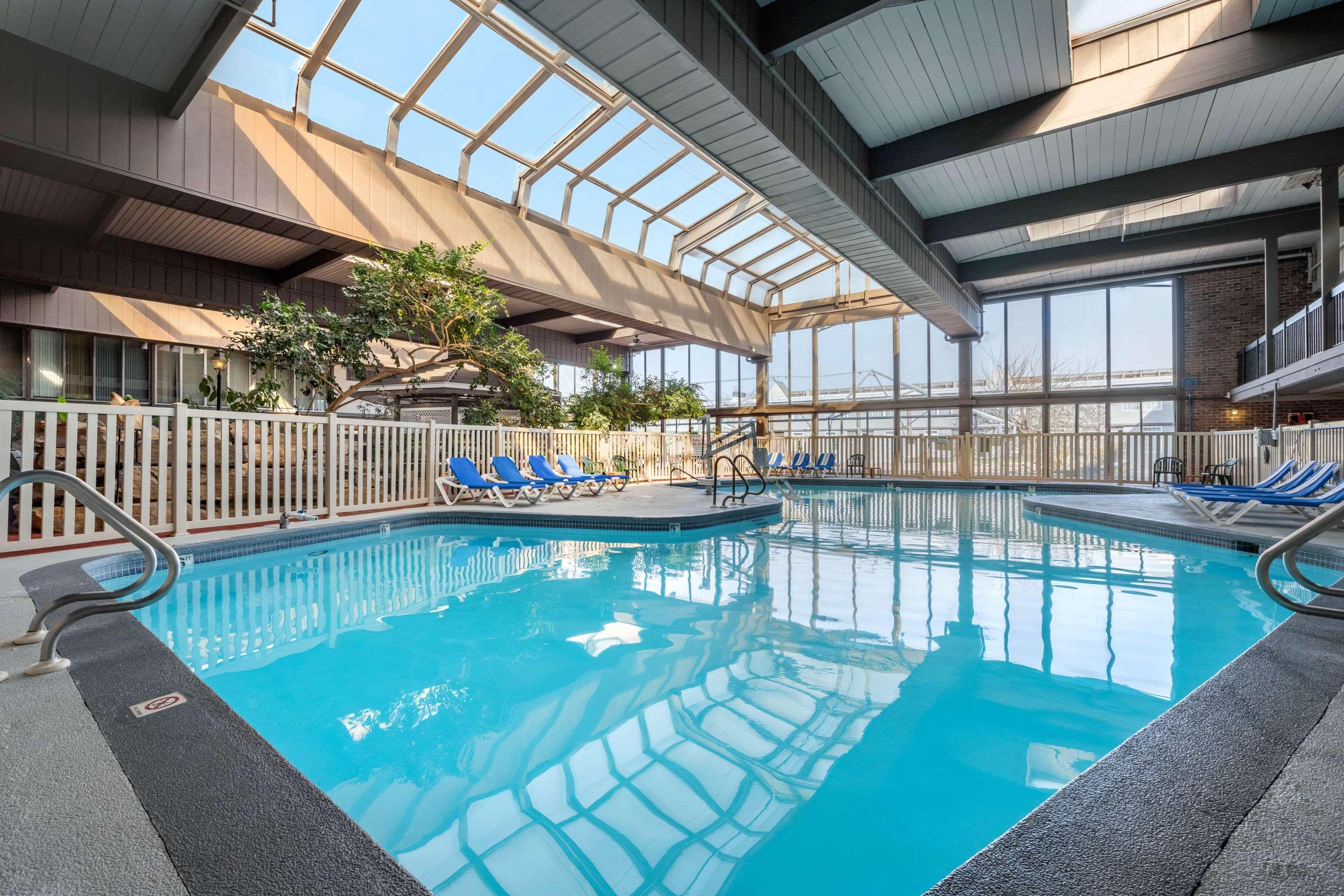 Clarion Hotel&Conference Center Harrisburg West New Cumberland Buitenkant foto