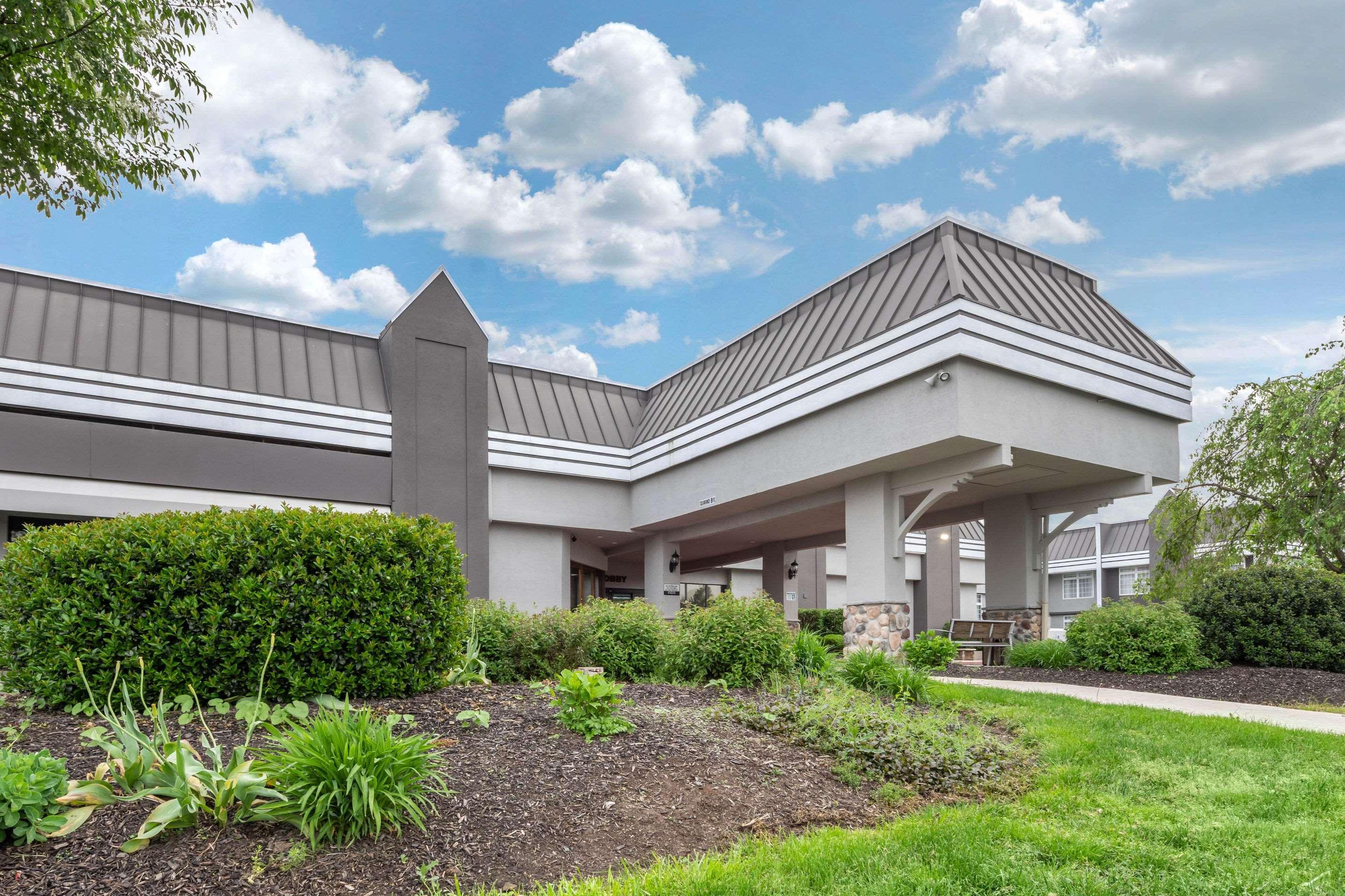 Clarion Hotel&Conference Center Harrisburg West New Cumberland Buitenkant foto